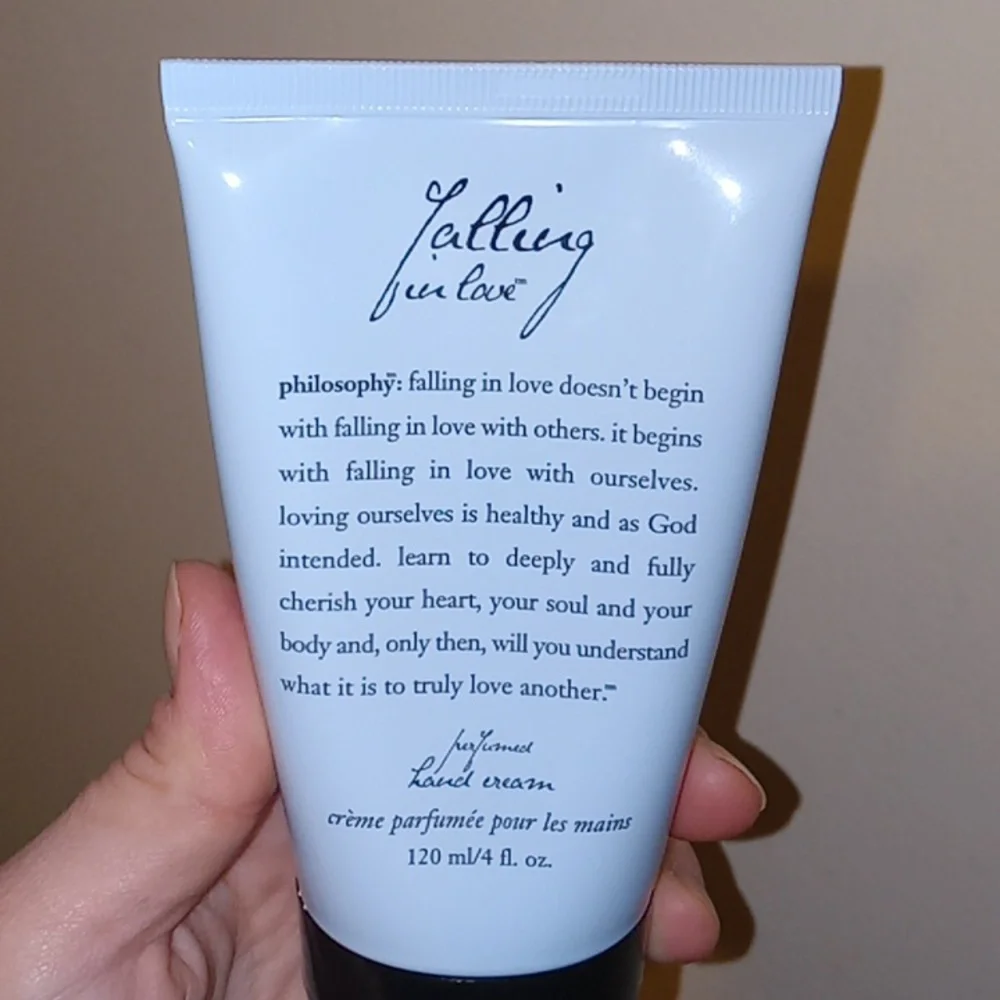 New Sealed PHILOSOPHY Falling In Love Hand Cream 120ml